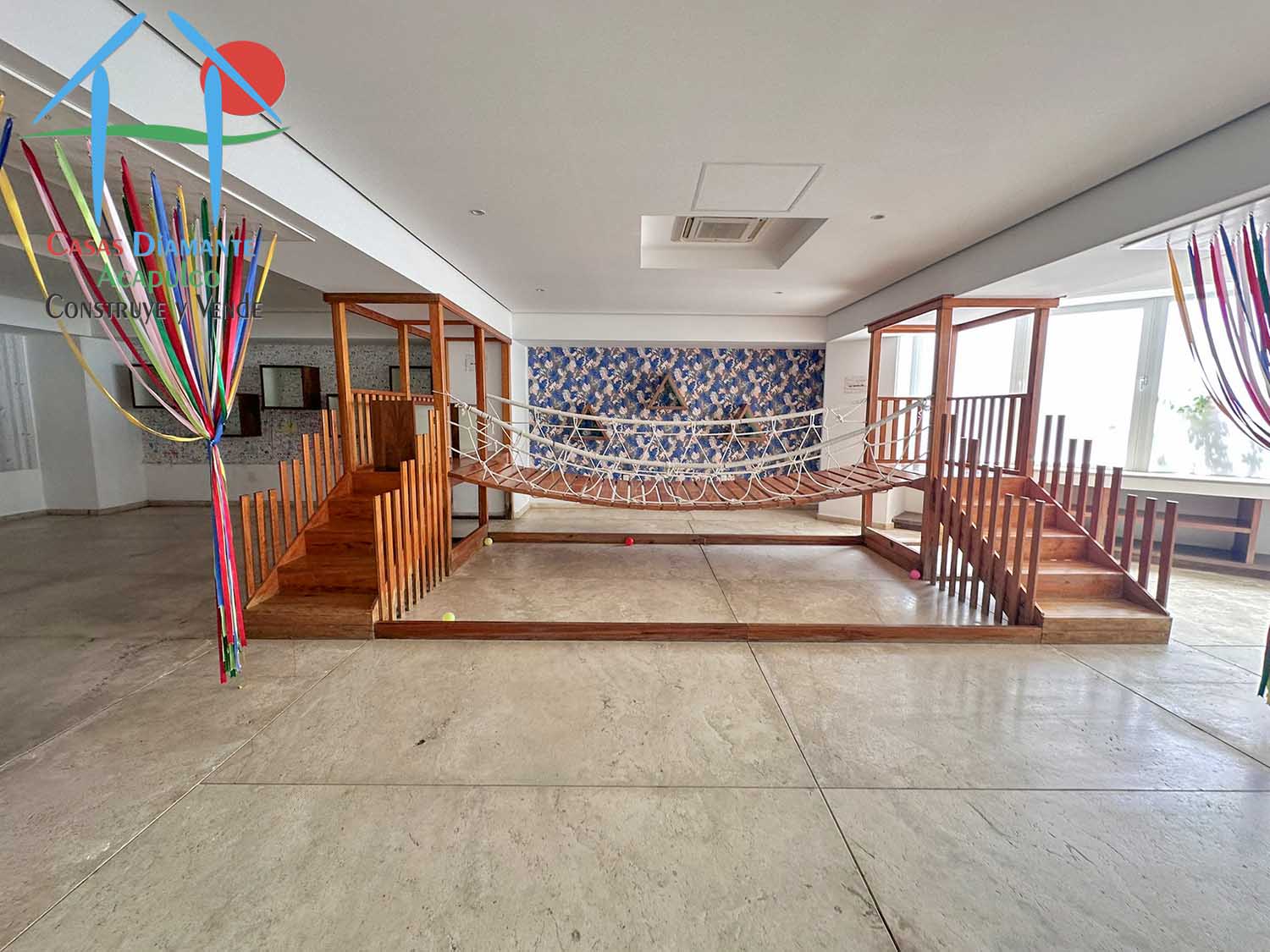 Armando´s Le Club - Salón de juegos 3